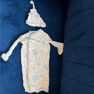 Magnetic Me cozy sleeper gown set